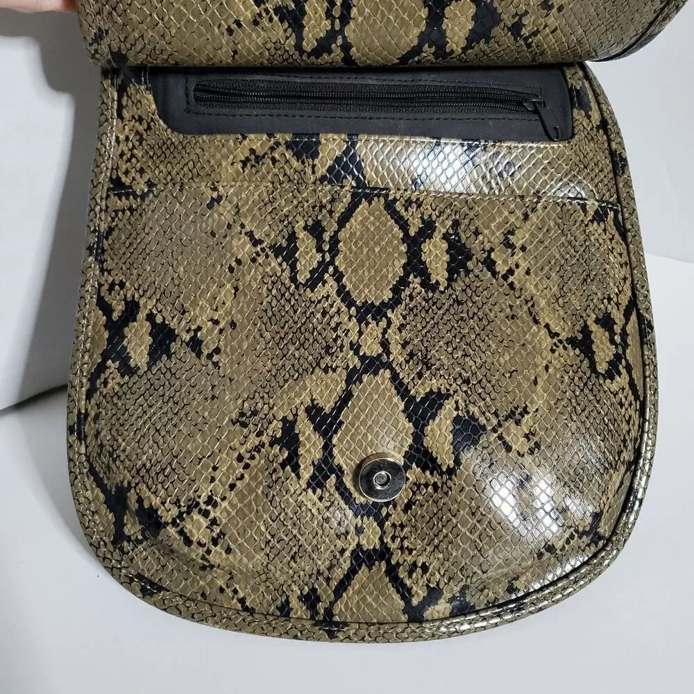 Nine West Faux Snakeskin Crossbody Handbag Flap Close Slouchy Chic Womens